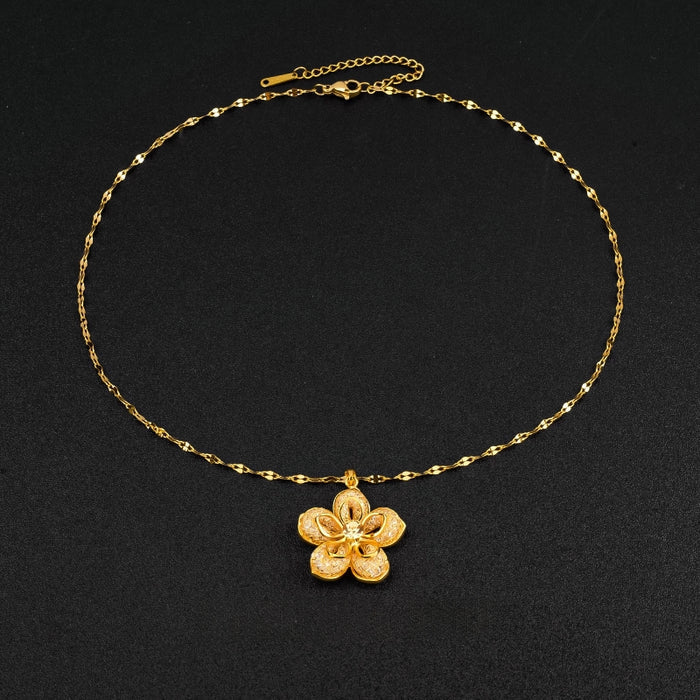18K Gold-Plated Flower Pendant Necklace