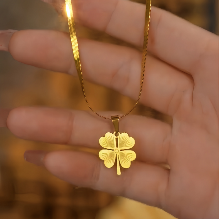 18K Gold Plated Clover Necklace